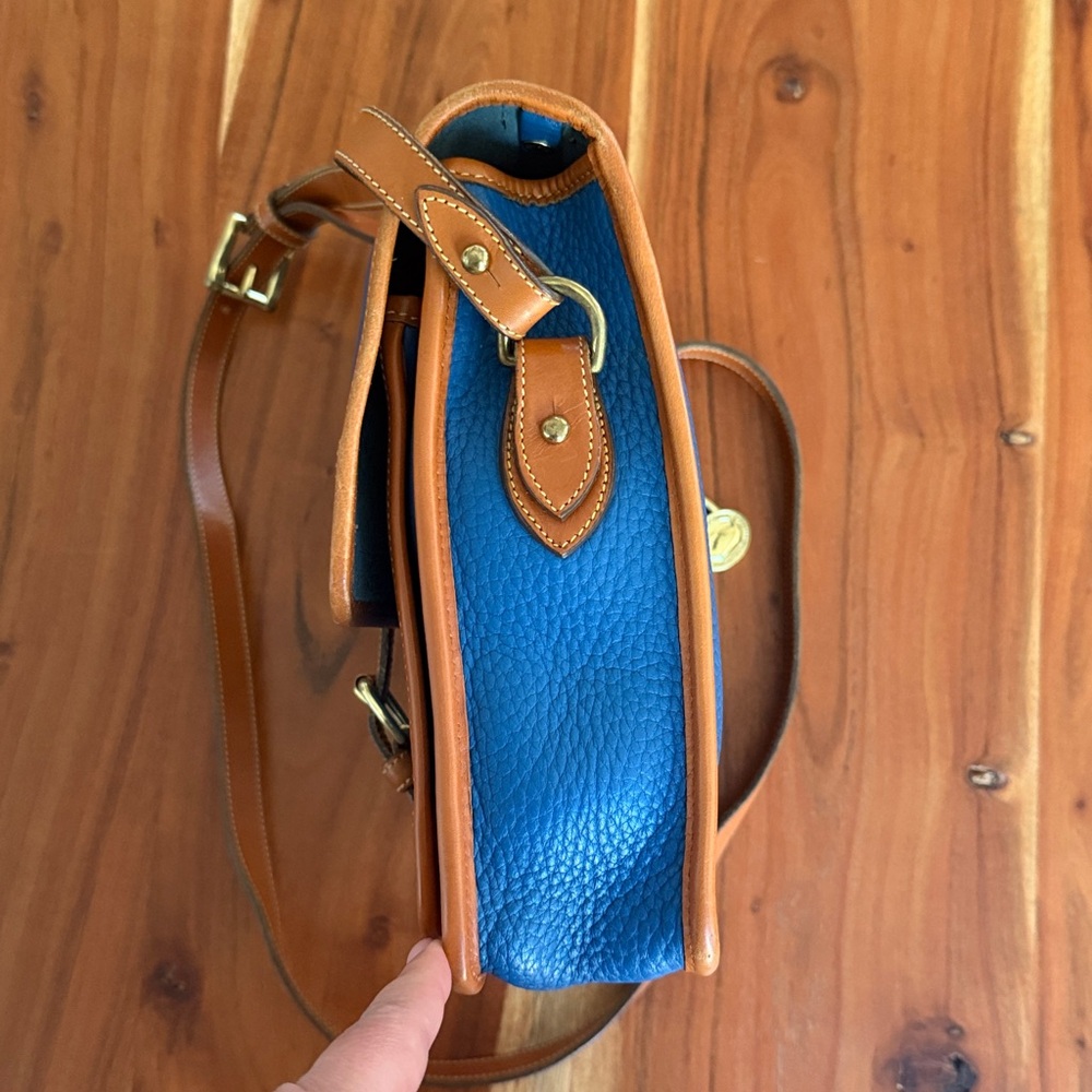 Vintage Dooney & Bourke AWL Carrier Satchel Blue/British Tan Crossbody + Strap - Picture 5 of 13